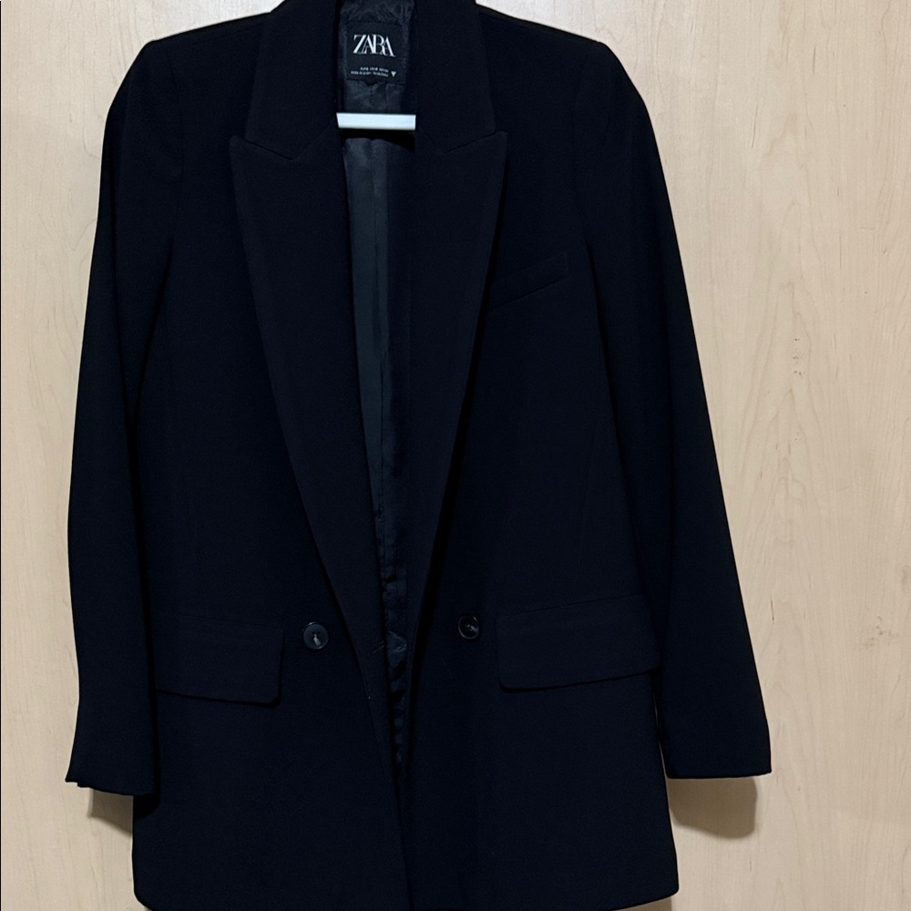 Zara Women's Classic Black Suit Jacket
